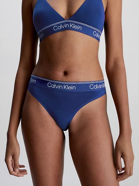 TANGA CALVIN KLEIN (QF7188E-21), Velikost M, Barva tmavě modrá