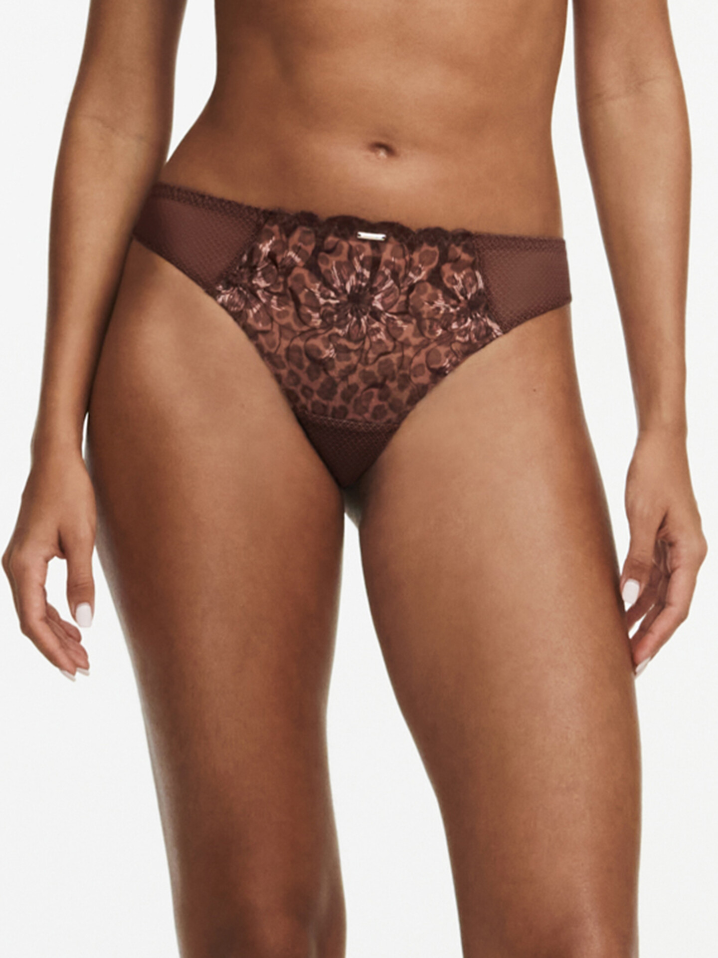 Tanga CHANTELLE (12M9-05), Velikost S, Barva hnědá